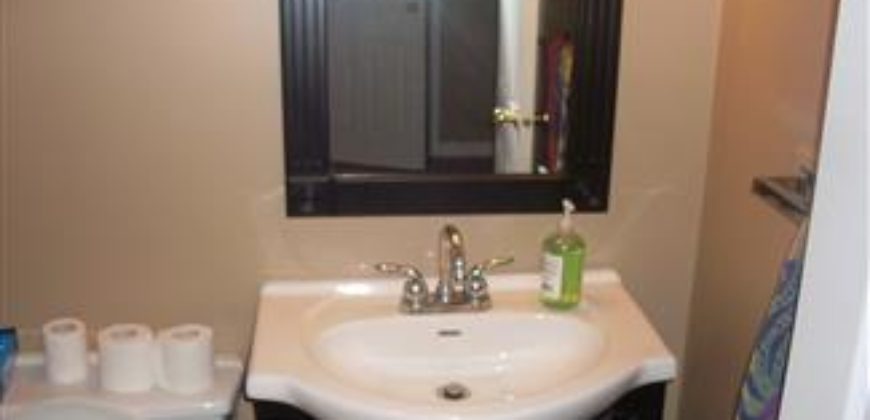 Forestview Condominiums (2 Bed/1 Bath)